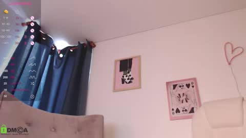 Annie online show from October 10, 4:13 pm