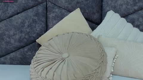 ANNIE online show from March 21, 11:37 am