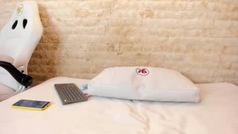  ANNIE  online show from March 26, 2:33 pm