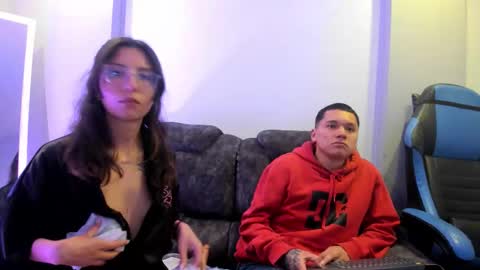 Annie And Leandro online show from January 6, 8:13 pm