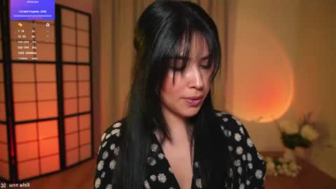 anniehillofficial_ online show from June 23, 7:42 pm