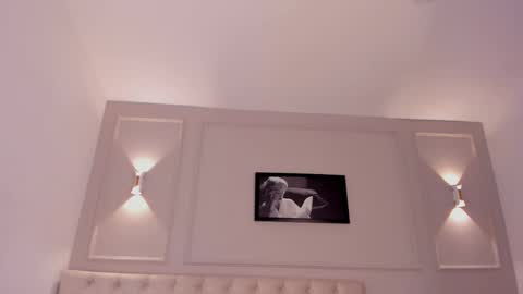 Annie online show from February 25, 12:38 pm