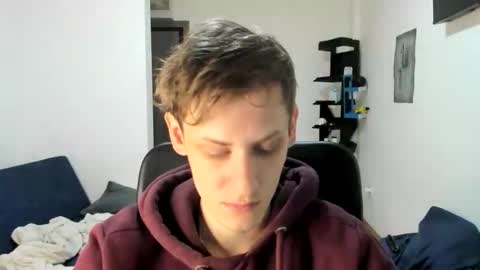    online show from October 1, 5:45 pm