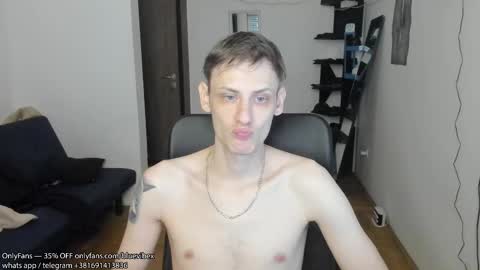    online show from November 14, 1:35 pm