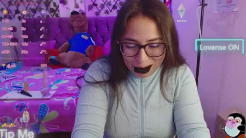 anny___cute online show from November 19, 10:30 pm