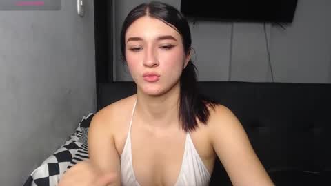 Anny online show from October 7, 9:11 pm