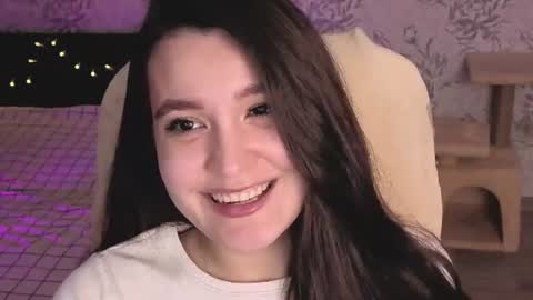 Annie online show from July 18, 5:37 pm