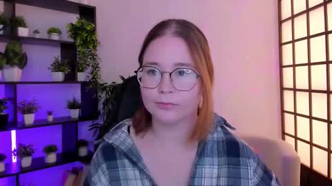 Anny online show from December 1, 8:34 am