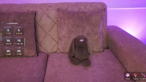 Ana online show from March 12, 11:47 am