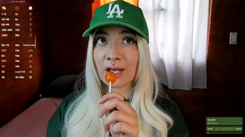 Anny  IG online show from January 24, 8:53 pm