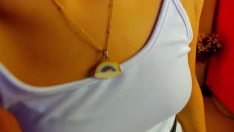 LittleSunny  My schedule 1400 - 2200 GMT -5 online show from October 23, 1:18 am