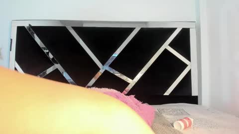 Anny online show from March 4, 8:38 pm