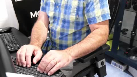 D online show from October 8, 1:06 pm