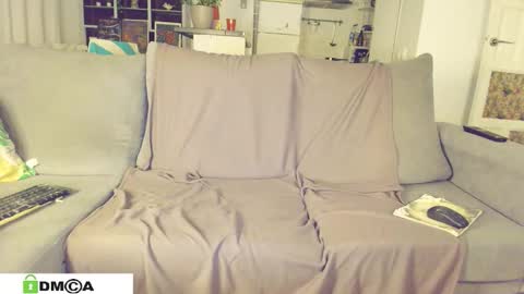 Sexy Ladybug online show from October 5, 11:07 am