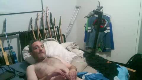 Snapshot of anssyboy696 chatting on February 21, 7:10 pm anssyboy696 online show from February 21, 7:10 pm