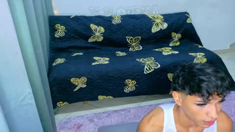 anthoni_lopez online show from April 6, 7:20 am