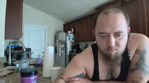 anthonygiacomazzo1 online show from December 14, 5:08 pm