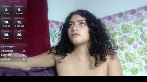 alisontitsmilk19 stip  live. online show from December 27, 2:25 am