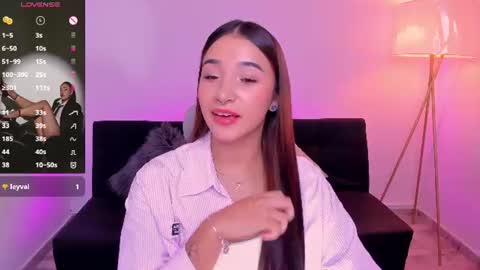  Antonella Grayy  online show from July 29, 9:59 pm