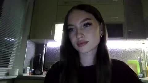 Snapshot of antonina25440 chatting on September 23, 7:42 pm antonina25440 online show from September 23, 7:42 pm