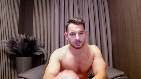 HI My name is Antonio online show from November 30, 8:27 pm