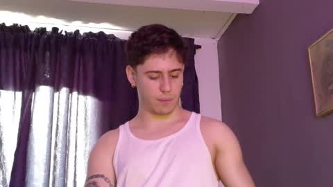 antonnello_ online show from March 19, 4:34 pm