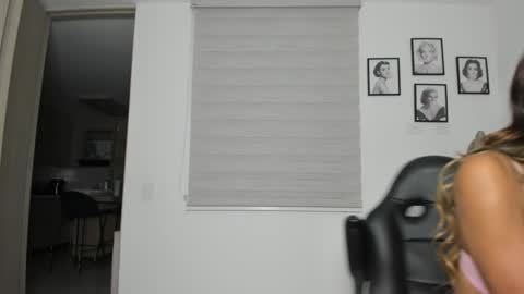 Maria Antonia online show from December 22, 11:41 pm