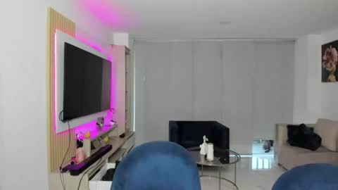 Maria Antonia online show from January 19, 11:00 pm