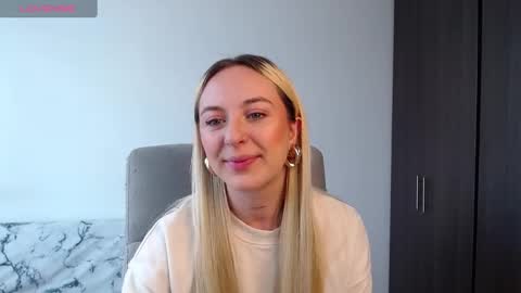 Antonia online show from February 12, 4:33 pm