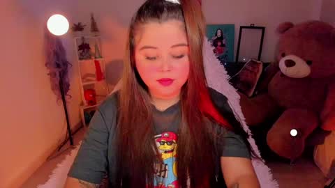   Independent model  online show from December 21, 11:13 pm