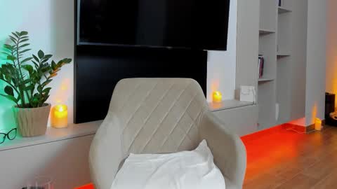 anyabrunette online show from March 4, 2:36 pm