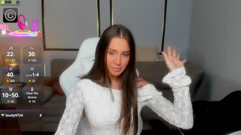 Anya online show from December 2, 1:20 pm