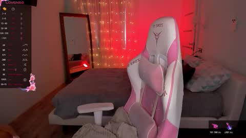 Anya online show from November 6, 8:28 am