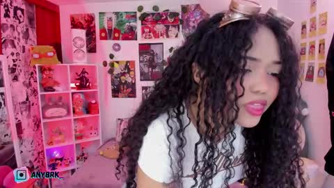 Any online show from October 25, 12:44 am