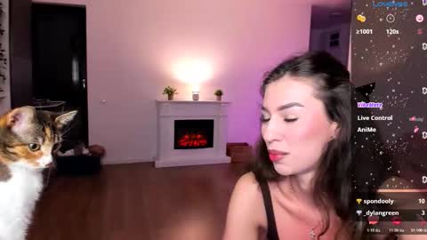 Anysa Smith online show from February 9, 10:34 pm