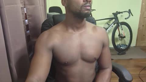 apollodarkmn online show from November 3, 7:48 pm