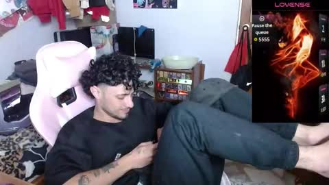 Andres online show from March 25, 3:24 am