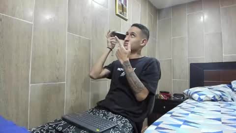 Andres online show from January 14, 2:50 am