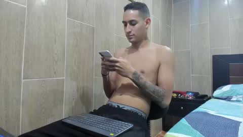 Andres online show from February 26, 11:09 pm