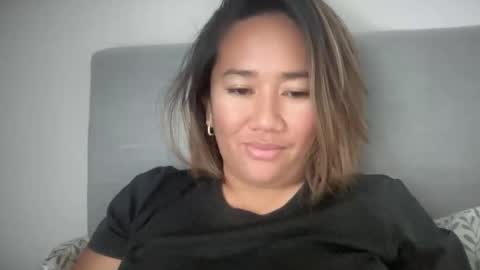 Anika online show from November 7, 8:39 am