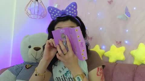   online show from November 27, 1:08 pm