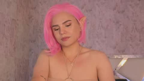 Isabella online show from May 7, 12:06 am
