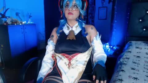 lucy online show from February 23, 4:50 am