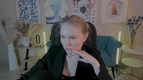 Snapshot of aprilserenity chatting on September 26, 2:52 am April. All year round.  online show from September 26, 2:52 am