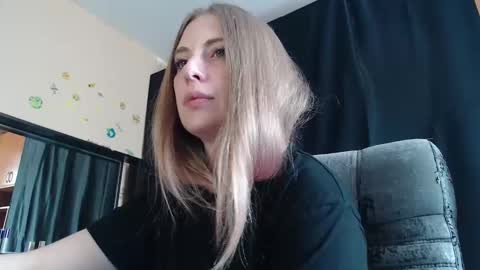 aqualen online show from April 27, 11:52 am