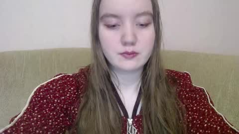 Josefin online show from December 18, 8:31 am