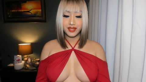 Alicia online show from February 9, 7:30 pm