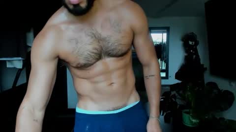 T. online show from March 6, 6:51 pm