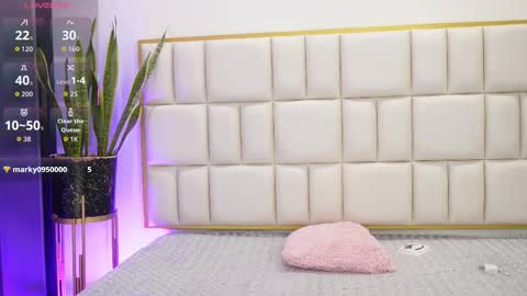   online show from December 23, 5:13 am