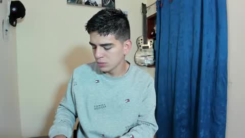 Snapshot of ares_johnsonn chatting on March 10, 12:06 pm Ares online show from March 10, 12:06 pm